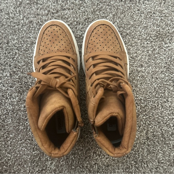 Heel Sneakers Camel Size 6 - Picture 7 of 7